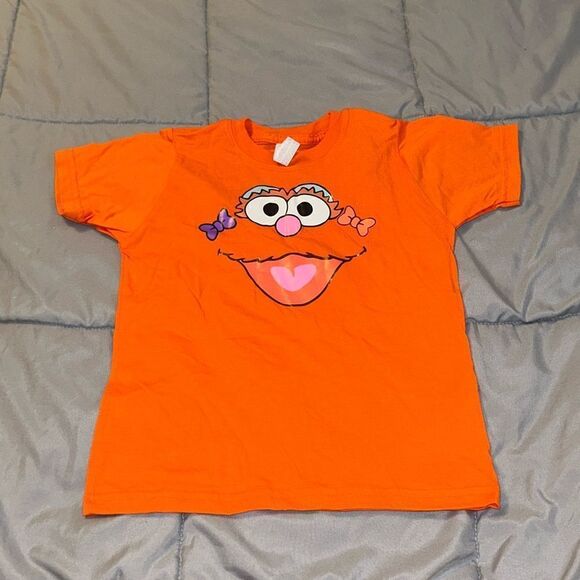 NWOT size 4 Sesame Street Zoe t shirt - Picture 1 of 1